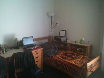 Sublet in Stanford : 17th Dec to 29th Dec [flexible] 250$ OBO 1