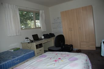 A nice shared room! - living with my roommate 2