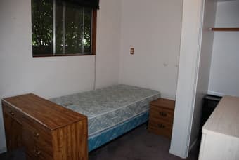 A nice single room - one year contract 2