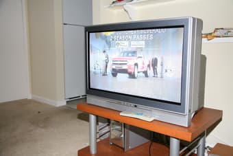 Toshiba 32inch TV with stand --$50 1