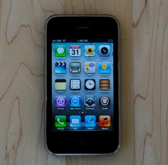 Jailbroken 16 GB iPhone 3GS with iOS 5.0.1 (black) - $200 OBO 2
